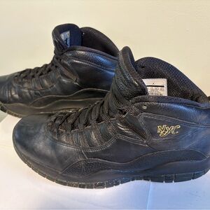 Air Jordan 10 NYC Black Gold Size 10.5 Retro Rare New York Mens